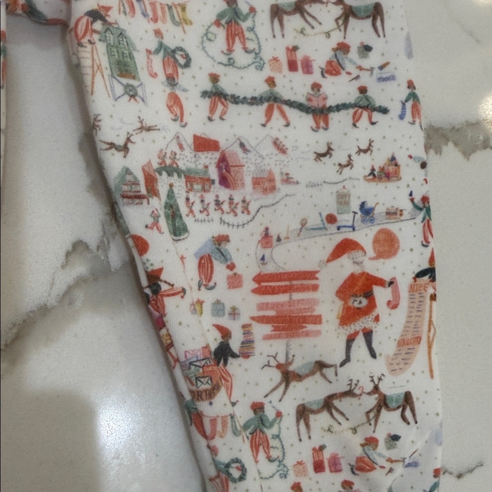 LAKE Christmas Print 2 Piece Pajama Set 12-18M - Picture 6 of 6
